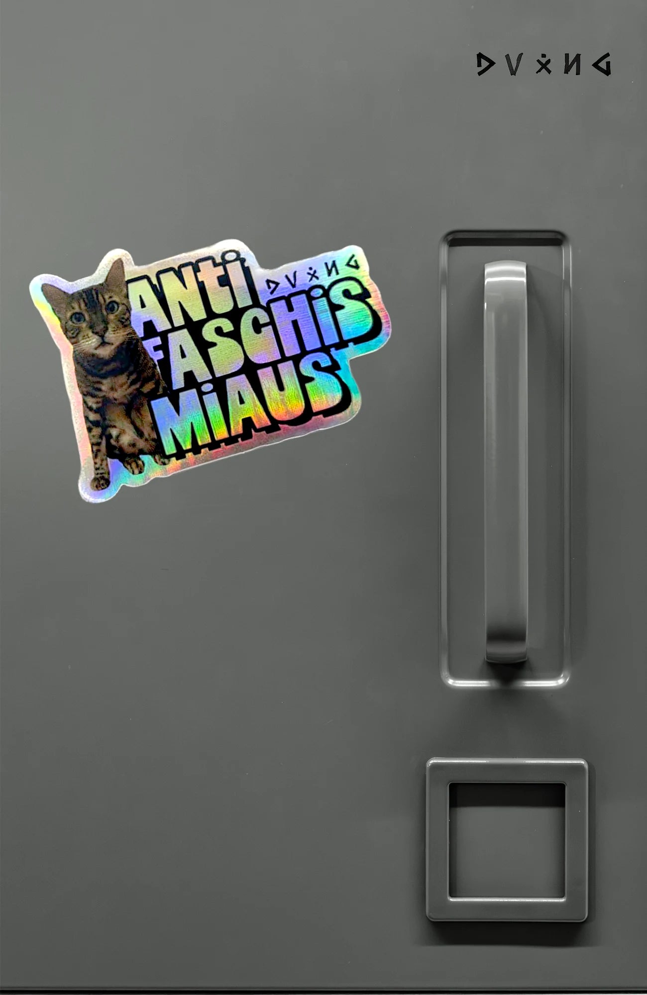 Anti Faschis Miaus | Holo Sticker | Katzen Aufkleber Sticker Aufkleber-AntiFaschisMiaus-EnrolShop-EnrolDesign-Sticker-AufkleberKatze03