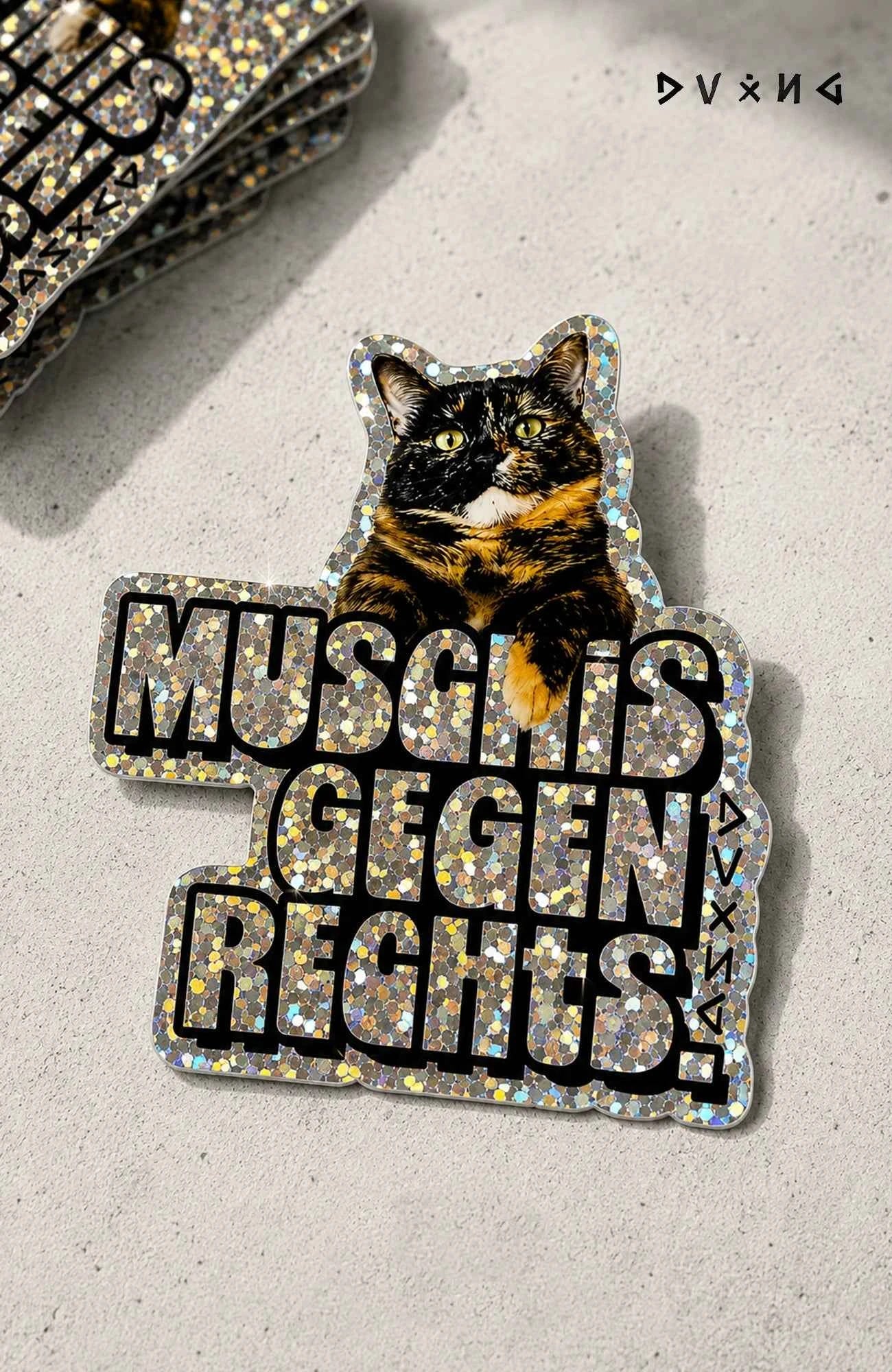 Muschis gegen Rechts | Holo Sticker | Katzen Aufkleber Sticker Aufkleber-MuschisgegenRechts-EnrolShop-EnrolDesign-Sticker-AufkleberKatze04