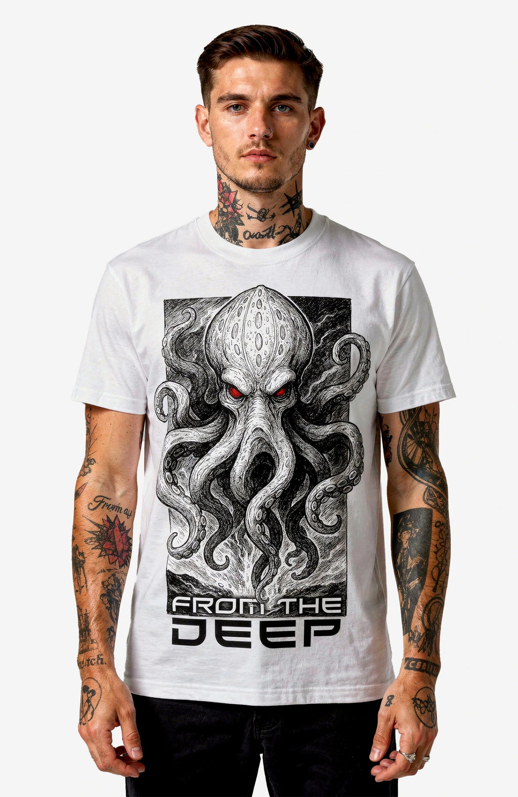 From the Deep T-Shirt – Weißes Streetwear Shirt mit Oktopus Shirt FromtheDeep-SkaterShirt-streetwear-tshirt-weiss-Front.-ModelMann01
