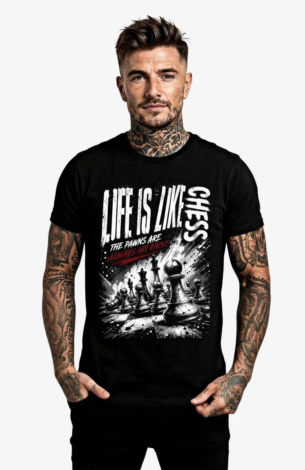 Life is like Chess | T-Shirt | schwarz | Skater T-Shirt Shirt LifelikeChess-EnrolDesign-streetwear-skater-T-Shirt-white-Front-EnrolShop-Men01