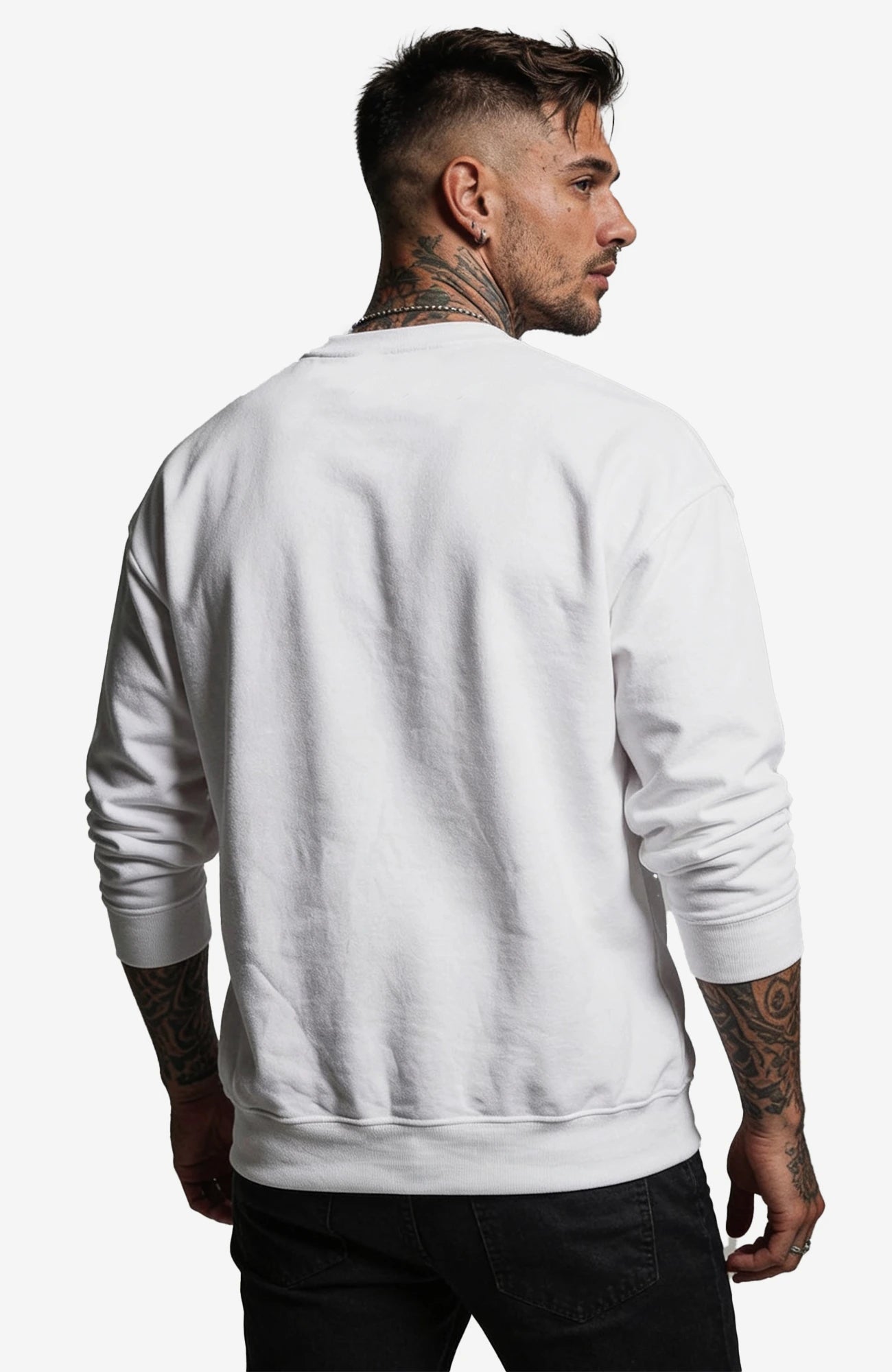 Muldestausee | Sweatshirt| Weiss Sweatshirt Muldestausee-SkaterSweatshirt-streetwear-Hoodie-white-Back-EnrolDesign-EnrolShop-Model01