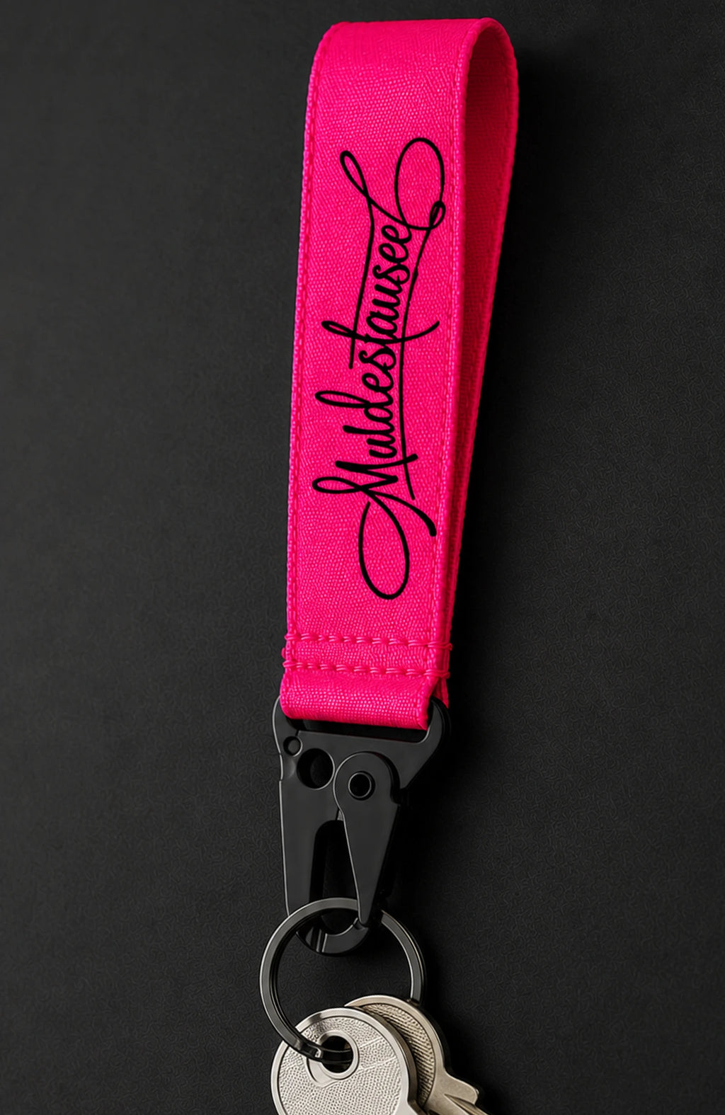 Muldestausee Script Schlüsselanhänger | Premium Schlüsselband mit Karabiner | Pink, Schwarz oder Weiß